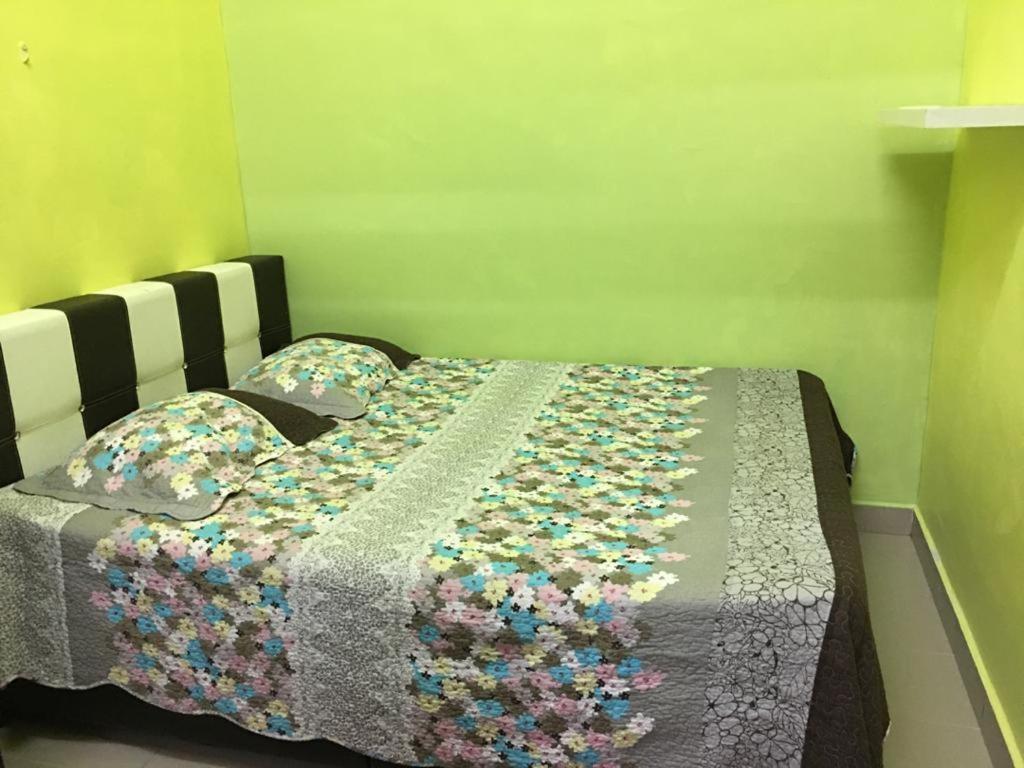 D Wangi Homestay Pasir Gudang At Ecotropic Dış mekan fotoğraf
