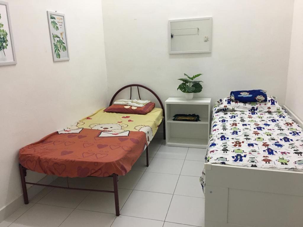 D Wangi Homestay Pasir Gudang At Ecotropic Dış mekan fotoğraf